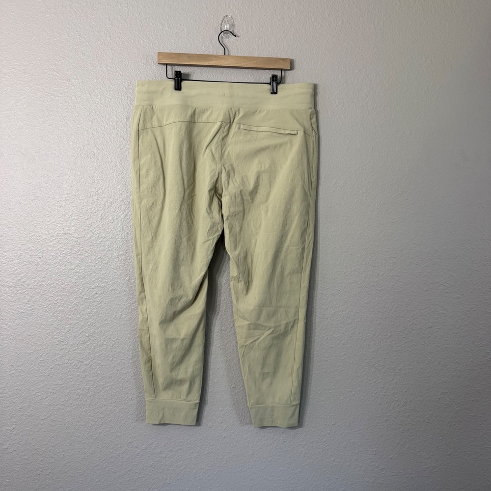 Athleta Women's Plus Size 16 Tan Trekkie North Jogger Hiking Travel Jogger Pants - Picture 3 of 13